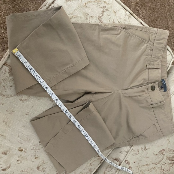 Vince size 6 classic khakis. - Picture 4 of 5